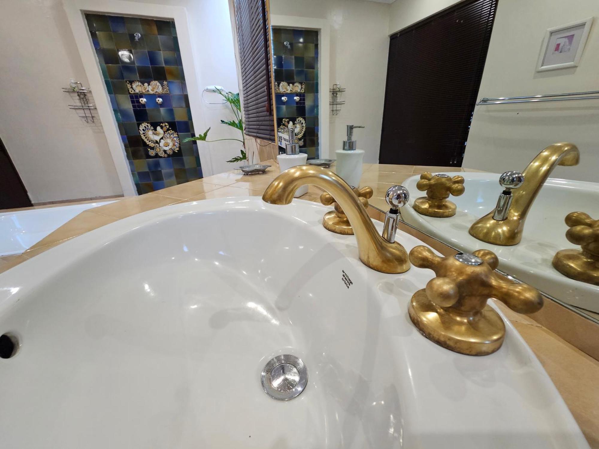 Bettie'S Luxury Lodge 克龙斯塔德 外观 照片