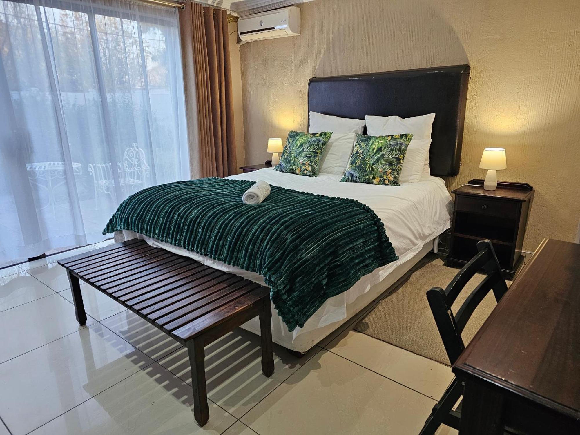 Bettie'S Luxury Lodge 克龙斯塔德 外观 照片