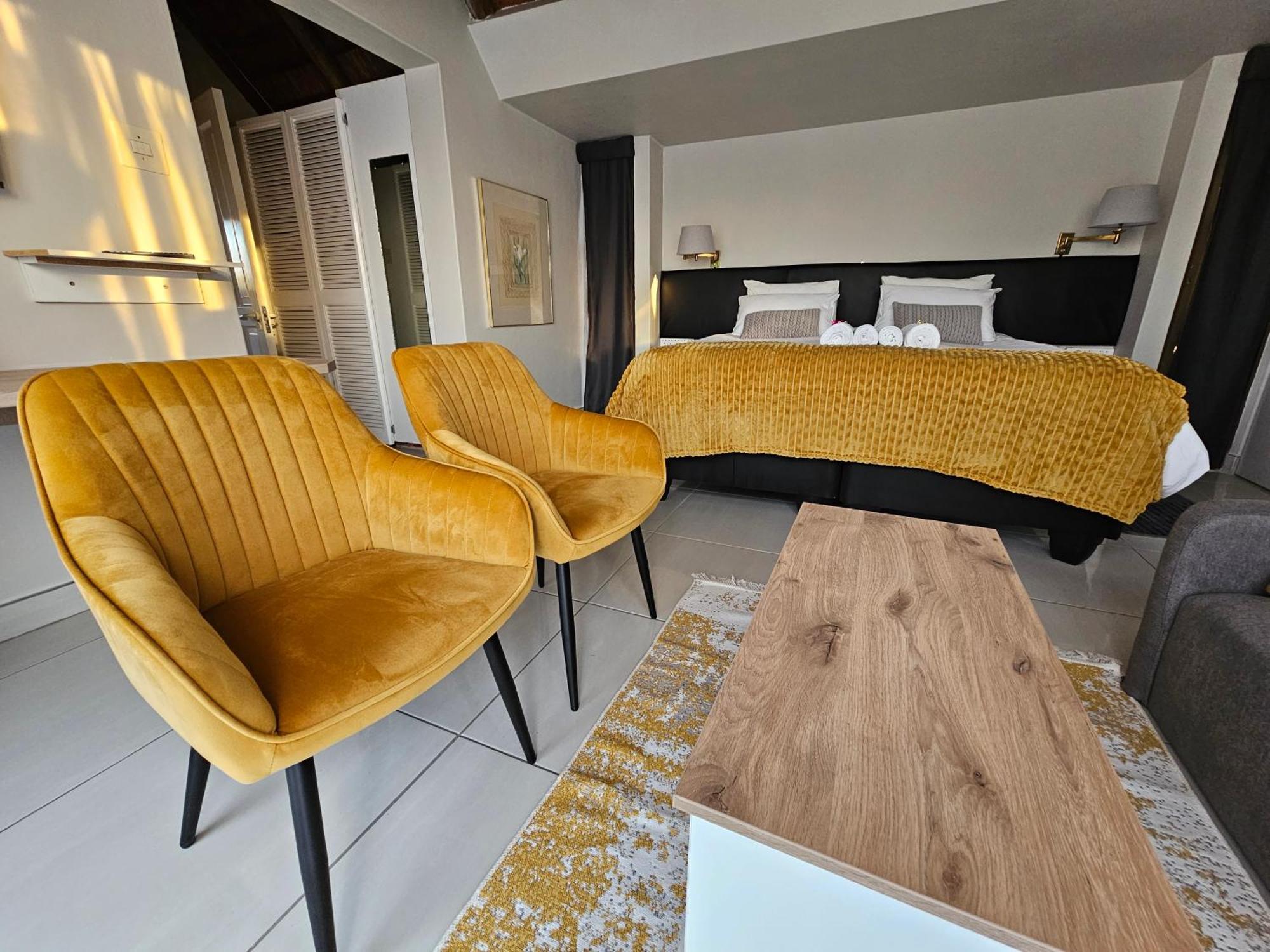 Bettie'S Luxury Lodge 克龙斯塔德 外观 照片