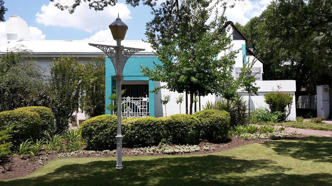 Bettie'S Luxury Lodge 克龙斯塔德 外观 照片